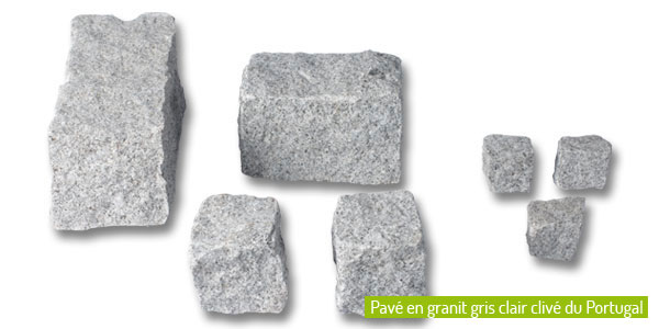 Les pavés en granit gris clair